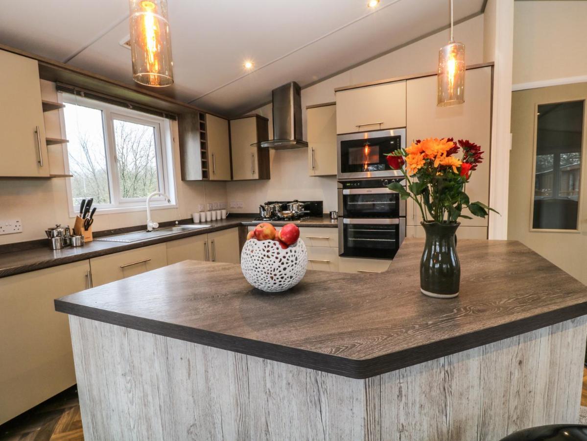 Braeburn Lodge Winkleigh Экстерьер фото